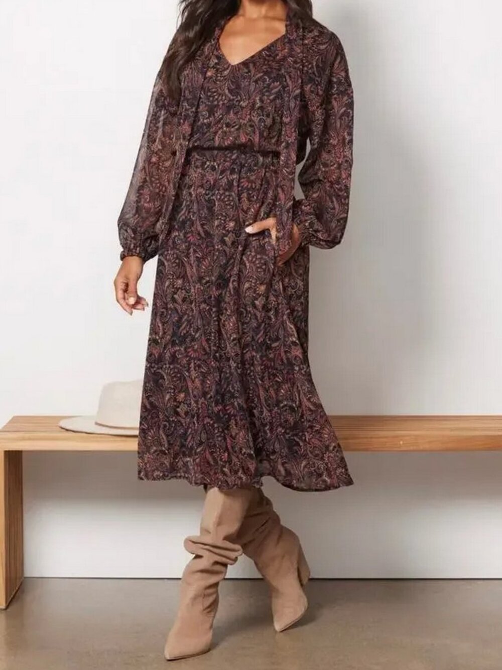 Evereve Eliza Paisley Tie Neck Midi Dress